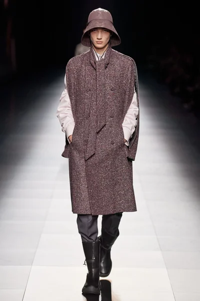 Look 55